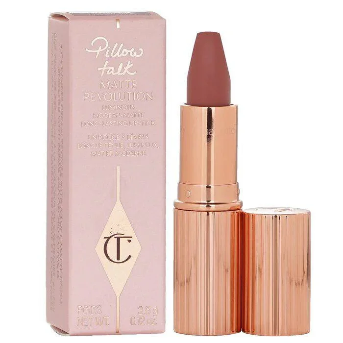 رژ لب مات شارلوت تیلبری پیلو تاک  Charlotte Tilbury Matte Revolution Lipstick  - آرو